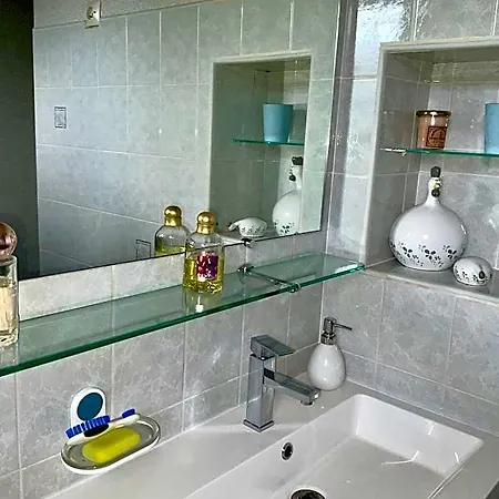Bed & Breakfast Confort Du Tilleul 3*